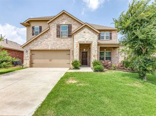 2705 Ranger Ln, Aubrey, TX 76227