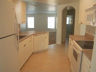 kitchen/family room