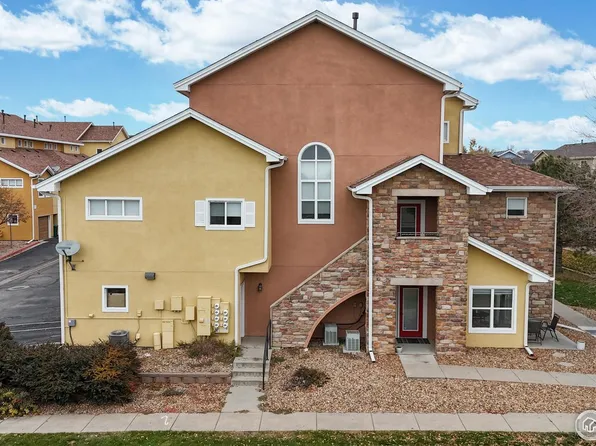 1001 Lucca Dr, Evans, CO 80620