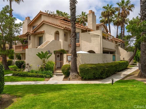 26572 Las Palmas APT 8, Laguna Hills, CA 92656