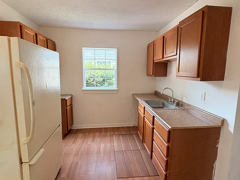 8209 Vine St #2 — Photo 2