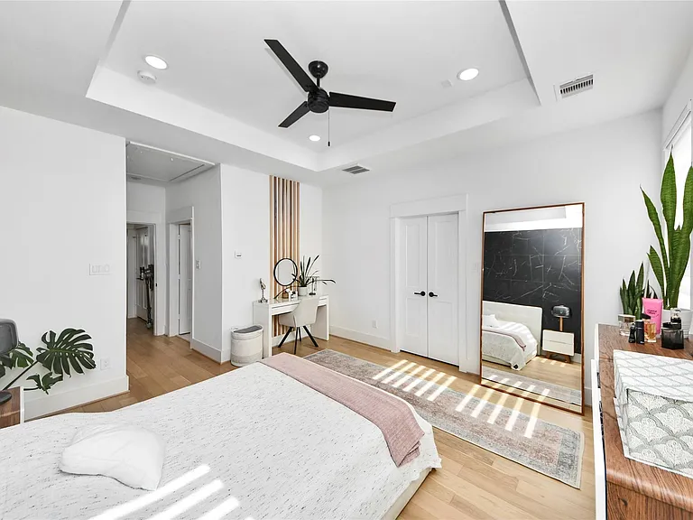1837 Flowing Springs Trl — Photo 29