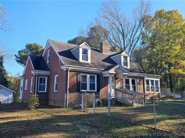 1801 Carthage St, Sanford, NC 27330