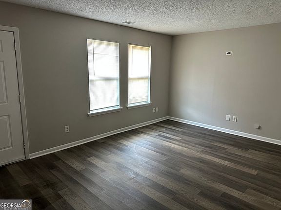 3rd image of 3514 Hopkins Ct