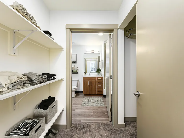 Closet Closet