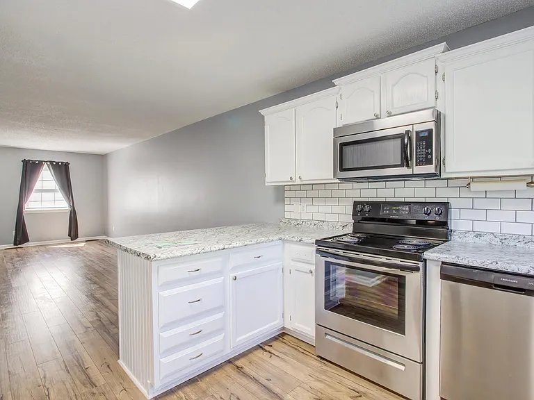 2931 Broad St #130 — Photo 7