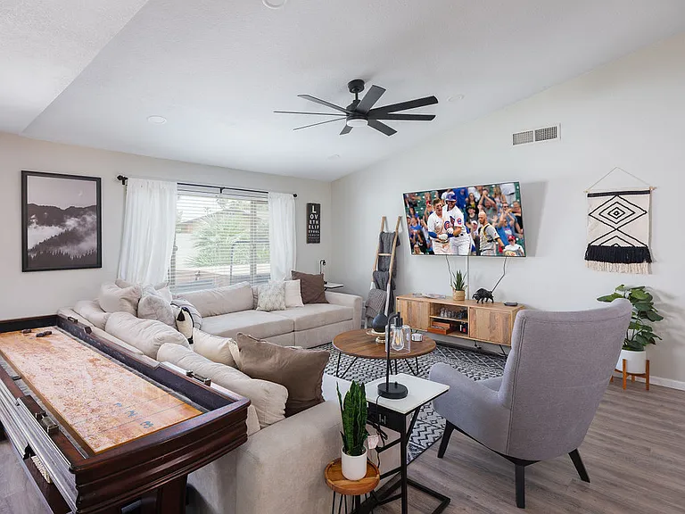 6839 E Kelton Ln — Photo 10