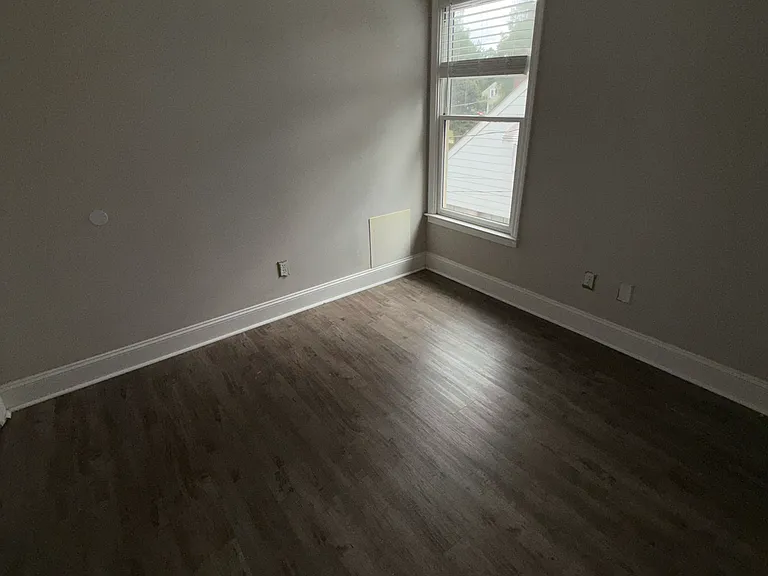 guest room across from hallway bathroom