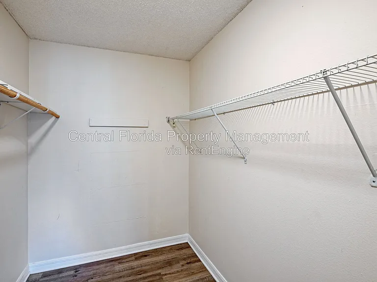 3282 S Semoran Blvd #22 — Photo 16