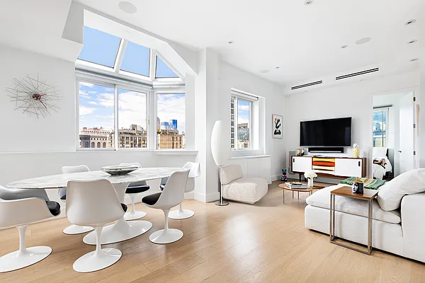 Sold by Compass | media 1