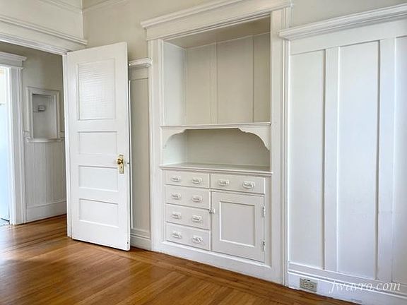 5th image of 2418 Van Ness Ave APT 10