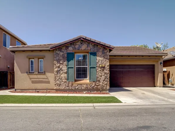 843 Beauregard Ln, Clovis, CA 93619