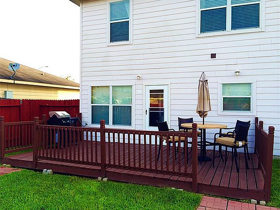 5th image of 7110 White Willow Ln