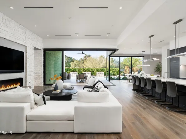 6838 E JOSHUA TREE Lane, Paradise Valley, AZ 85253