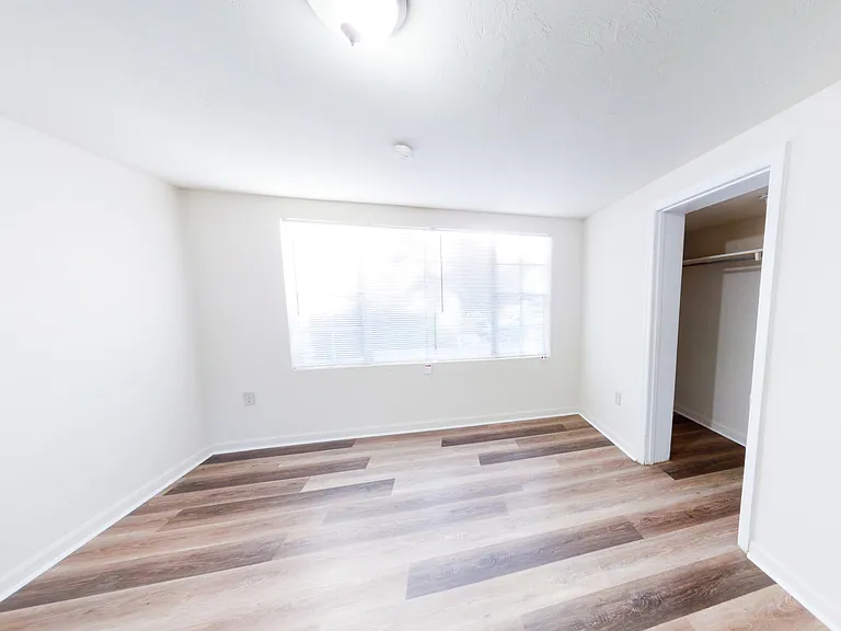 1617 Atkamire Dr — Photo 9