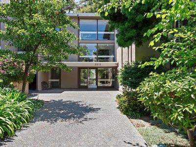 323 Monte Vista Ave APT 303, Oakland, CA, 94611
