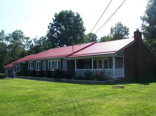 834 Craigsville Rd, Craigsville, WV 26205