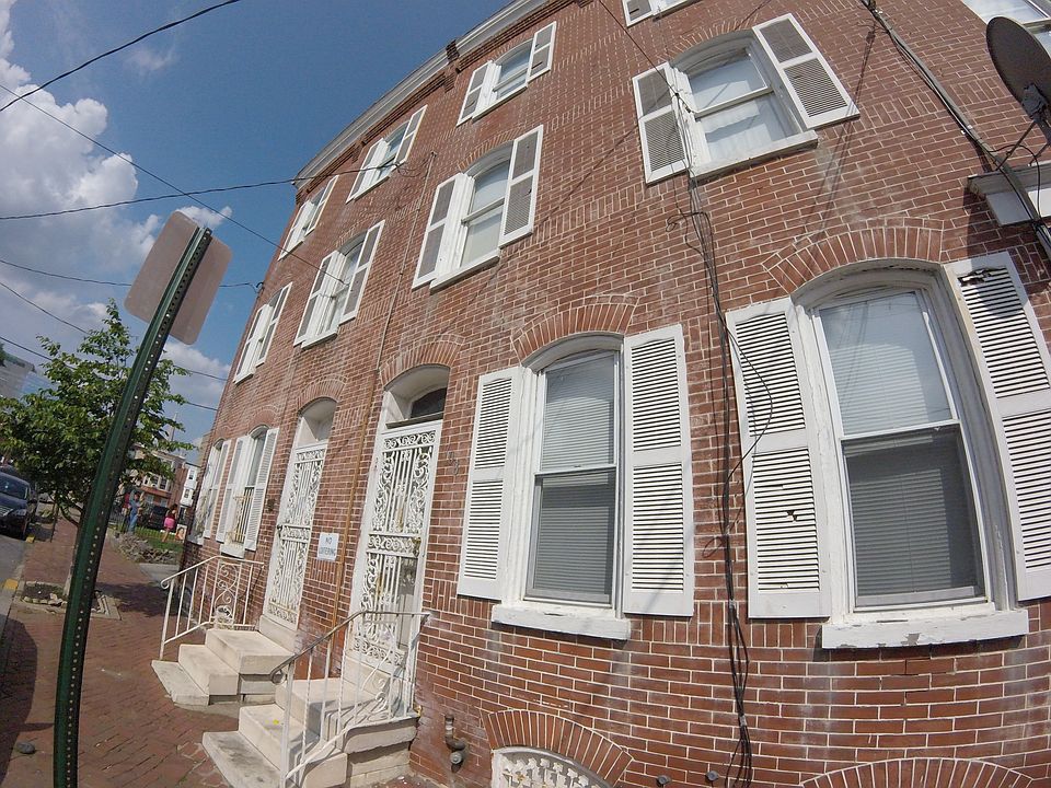 1st image of 708 N Washington St