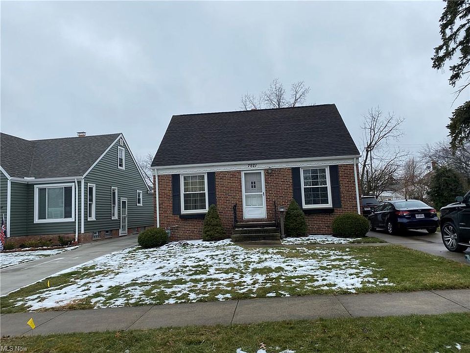 1st image of 7921 Pinegrove Ave