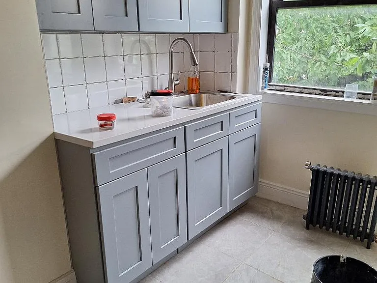 25-50 23rd St #2R — Photo 4