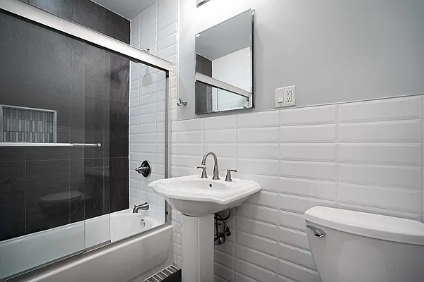 Rented by Compass | media 14