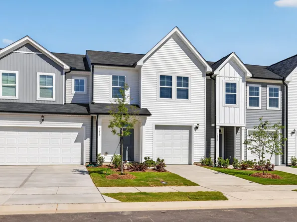 3217 Bailey Lake Dr, Fuquay Varina, NC 27526