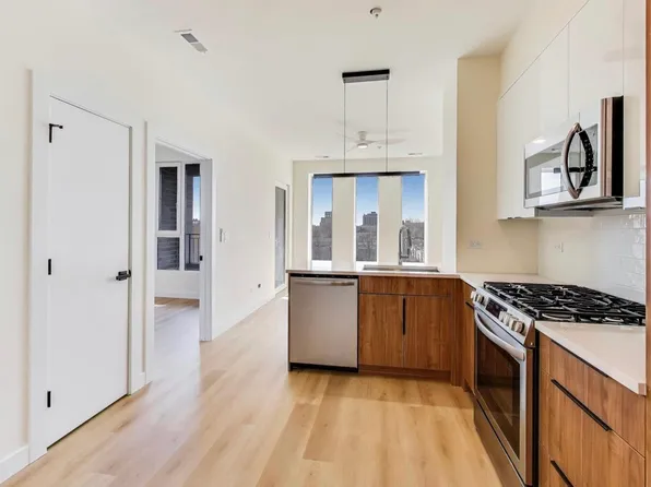 (undisclosed Address), Chicago Heights, IL 60411