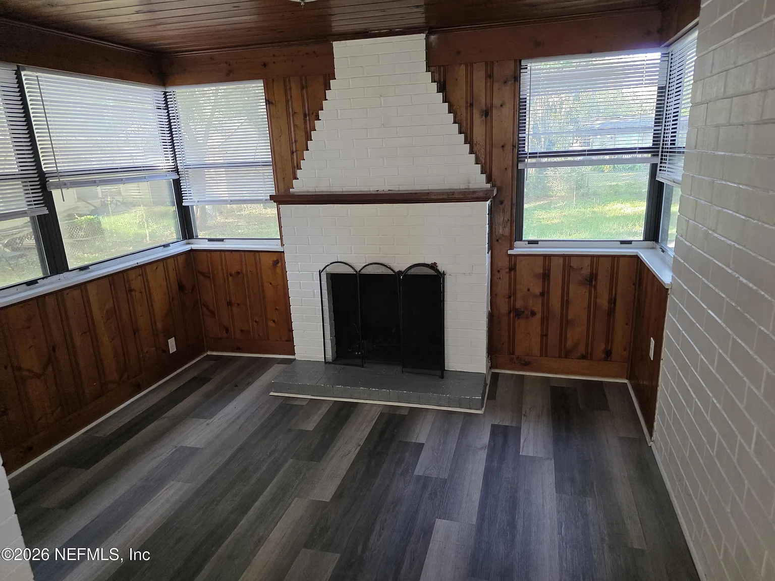3 bed, 1.5 bath, 1517 sqft, $1,950 — Photo 3