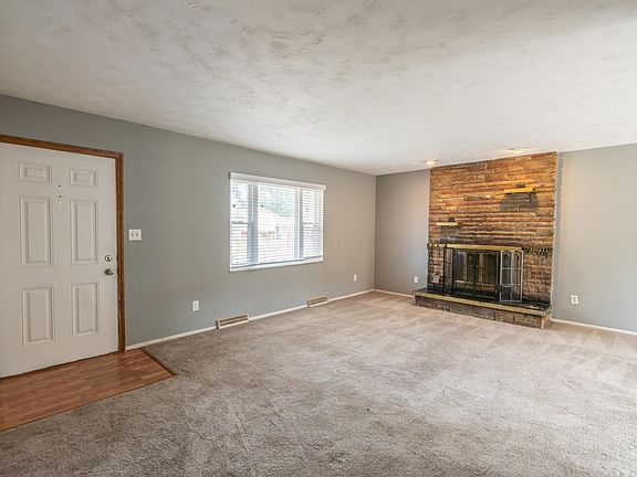 4th image of 6455 Balsam Dr