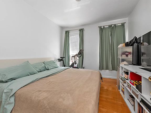 5th image of 45-54 40th St #6