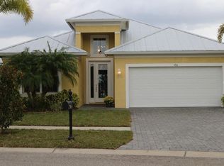 470 Bahama Grande Blvd, Apollo Beach, FL 33572