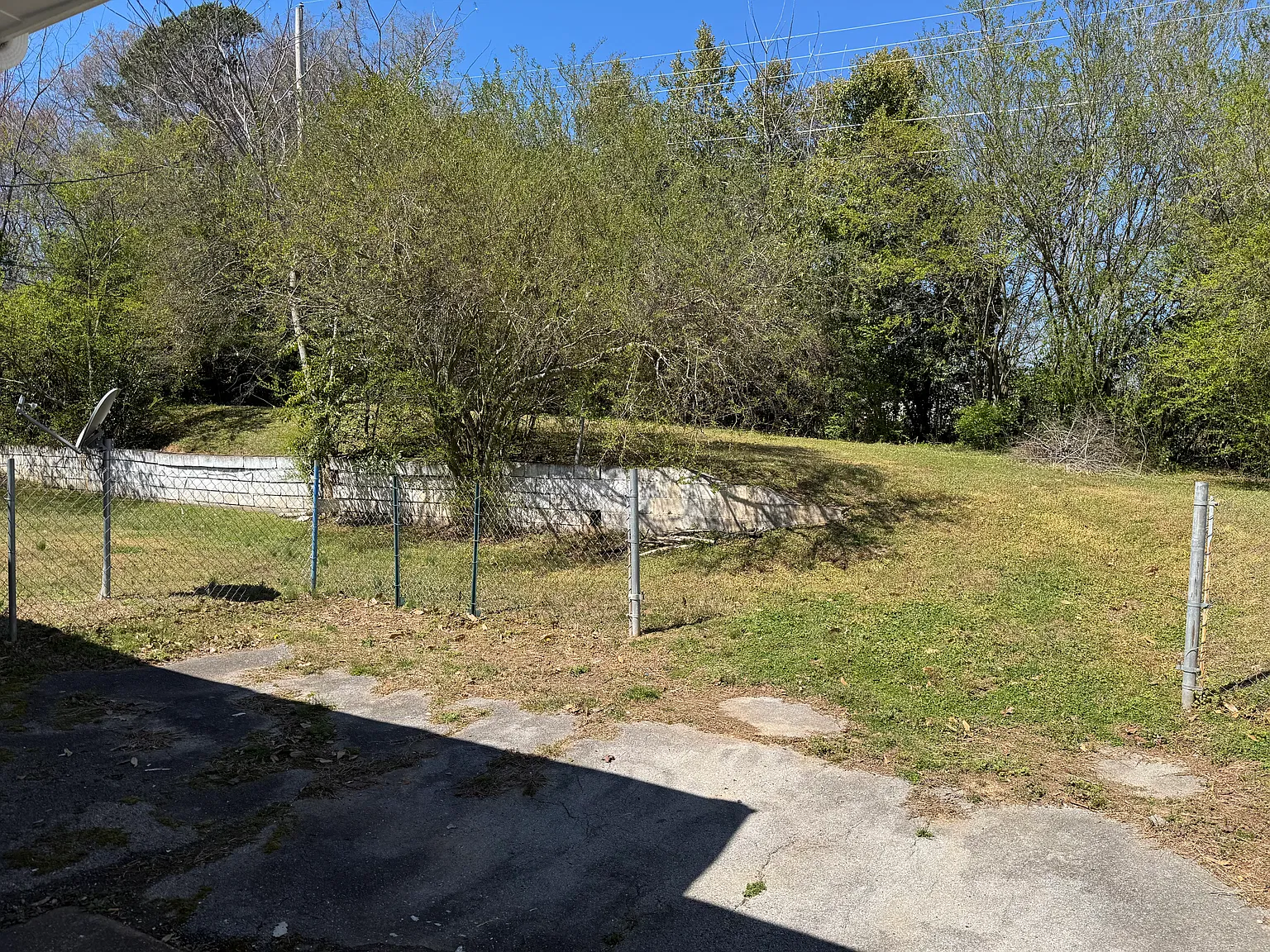3 bed, 1194 sqft, $1,600 — Photo 4