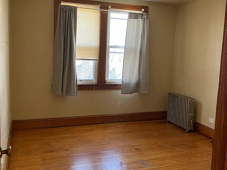 732 S Market St #2 — Photo 9