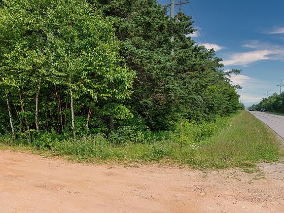 5th image of LOT Souris Line Rd