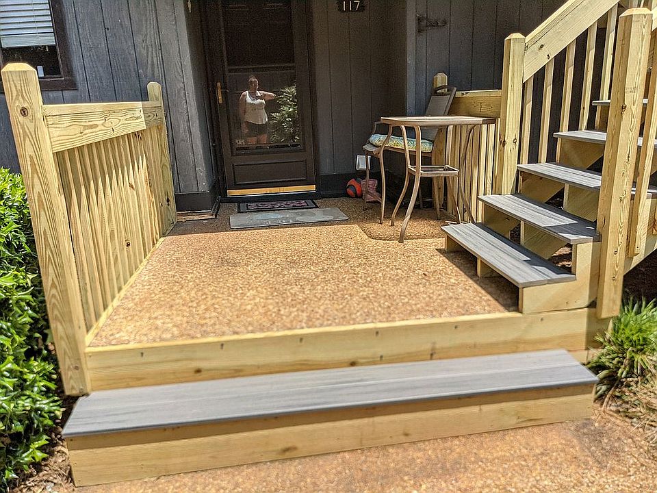 2nd image of 117 Cedar Cove Ln