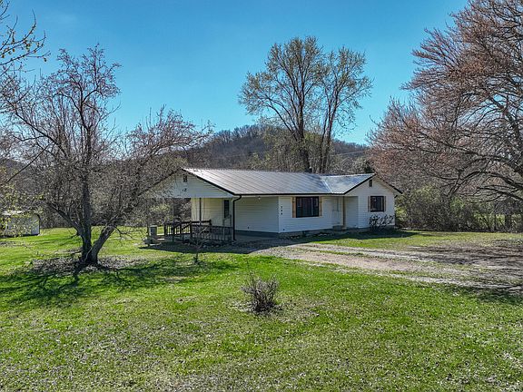2nd image of 299 Fentress Ln
