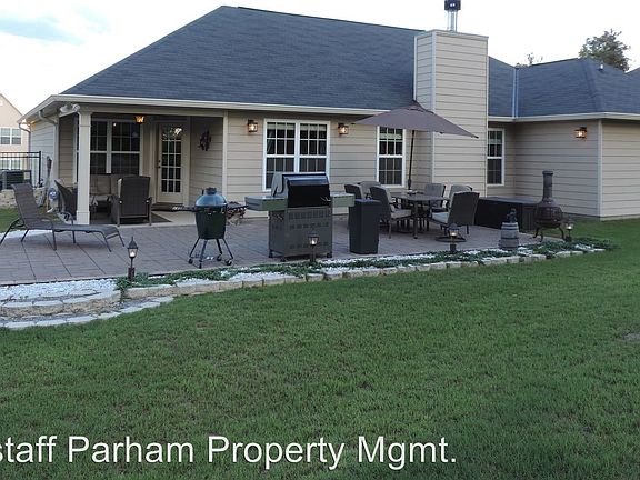3rd image of 702 Lee Road 450