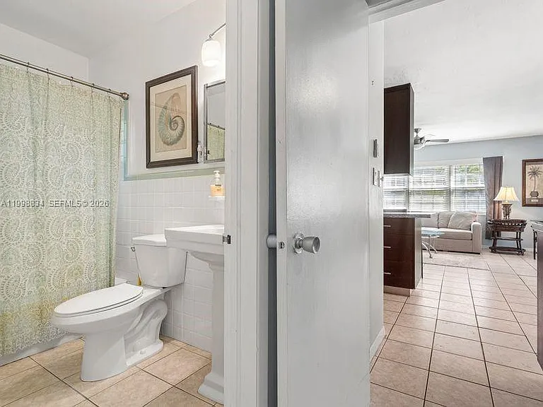 2033 NE 33rd Ave #3 — Photo 9