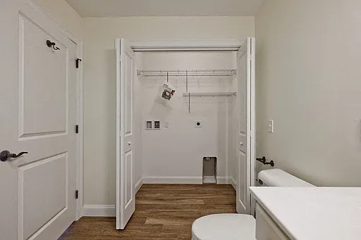 Cumberland Foreside Village Apartments — Photo 31