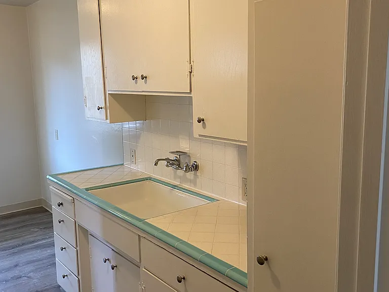 205 Avery Ln #3 — Photo 7