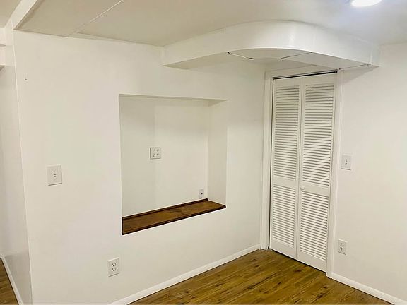 5th image of 306 North St APT 3