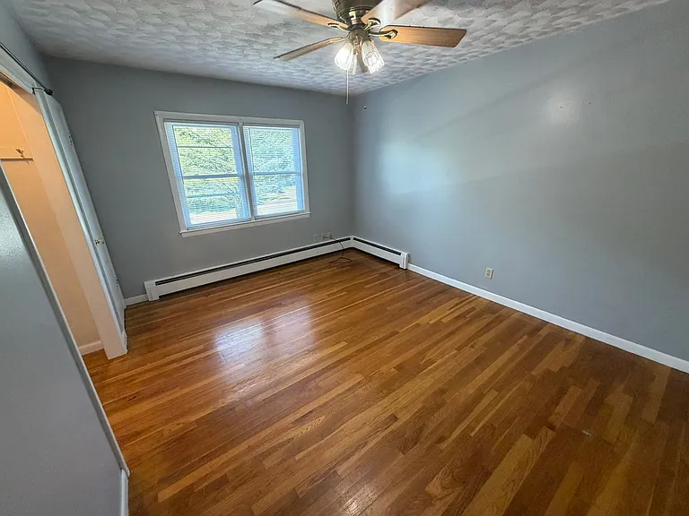 544, 546, 546-1/2 Chandler Street — Photo 10