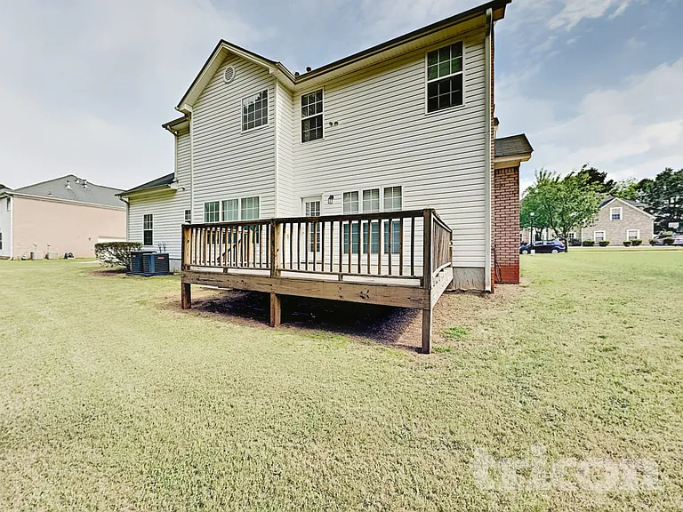 4311 Glen Heights Way — Photo 24