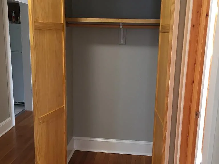 Hallway closet (2)
