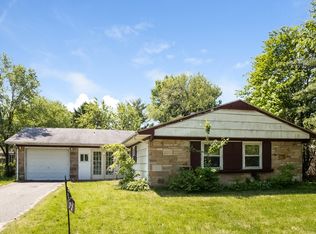 72 Gardenbrook Ln, Willingboro, NJ 08046