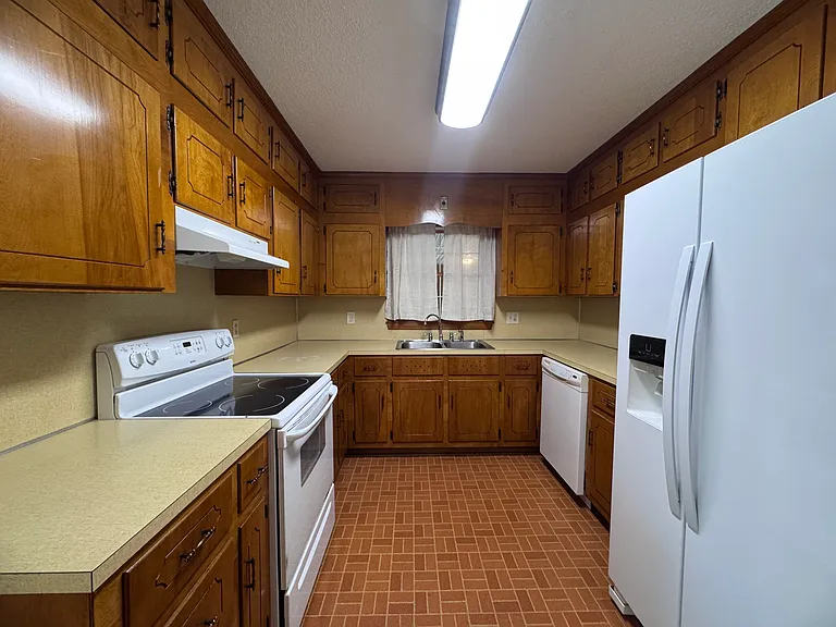 603 Shannon Rd — Photo 9