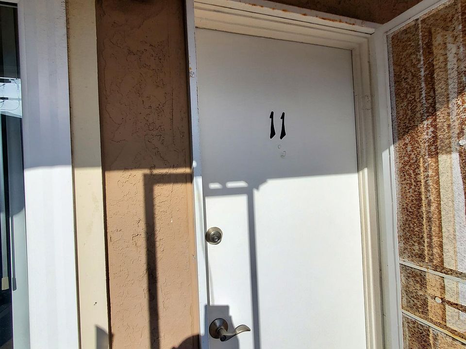 2nd image of 4702 Mission Blvd #11