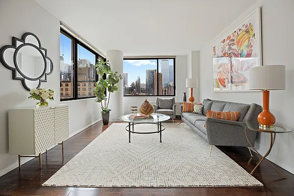 Sold by Compass | media 3