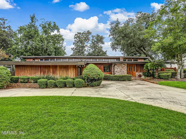 736 GRANADA Boulevard S, Jacksonville, FL 32207