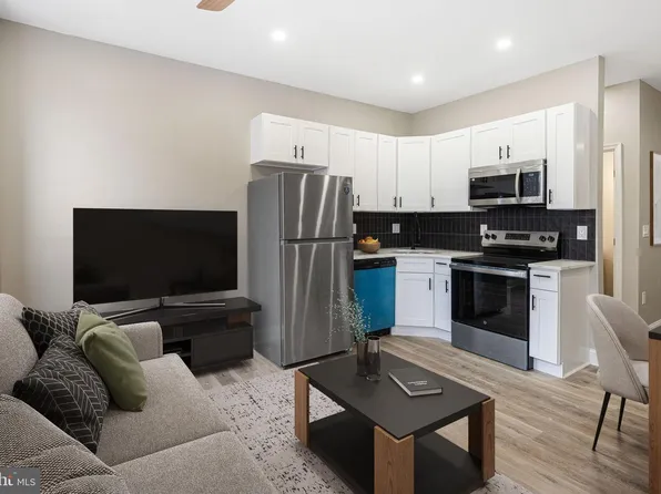 3011 N 10th St, Philadelphia, PA 19133